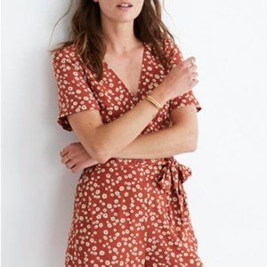 Wrap-Front Romper in Daisy Field